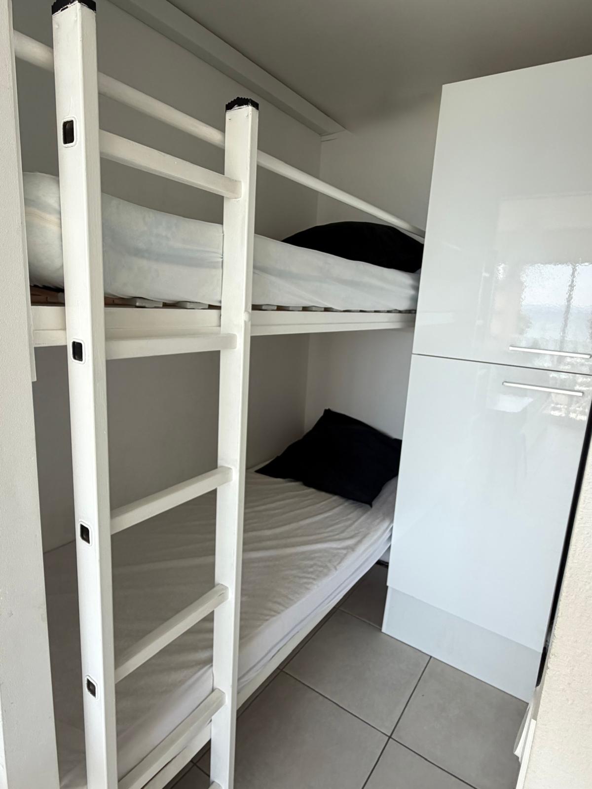 Cabine